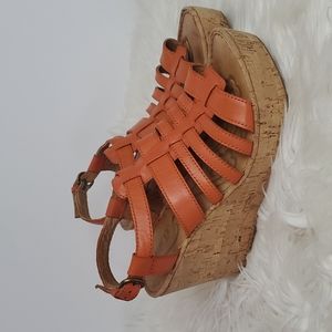 Born Orange Leather Platform Sandals Size 8